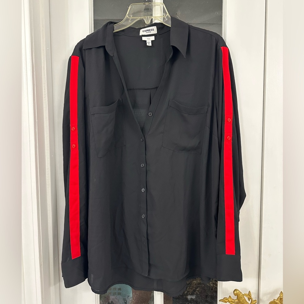 EXPRESS Black and Red Slim Fit Portofino Shirt (Size XL)